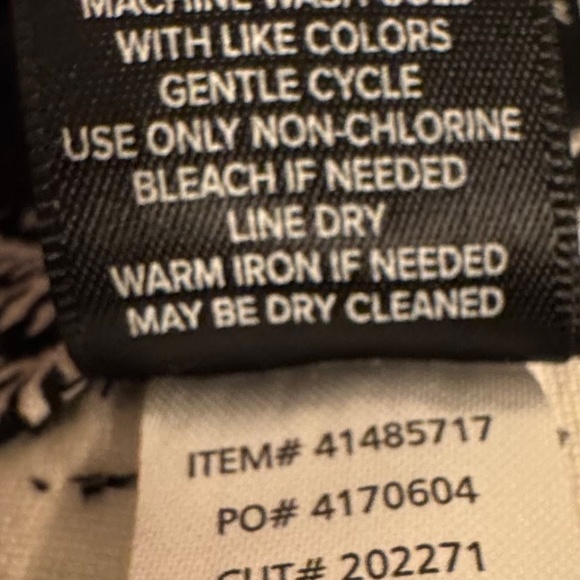 Studio by Torrid Glen Plaid Trouser A-Line Flare Pants β Size 28R - Picture 10 of 11